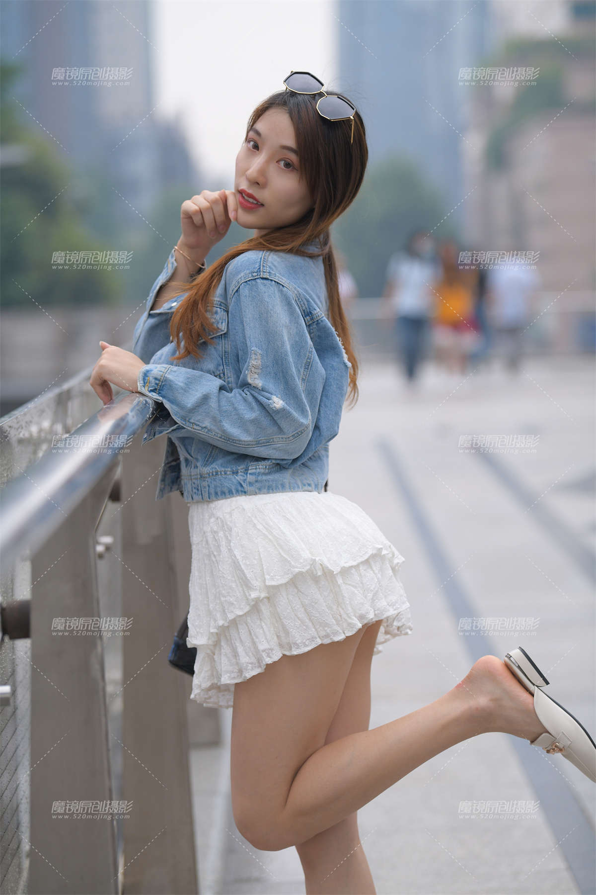 [2021-08-03] 白色短裙美女（四） [97P] - 花火街拍