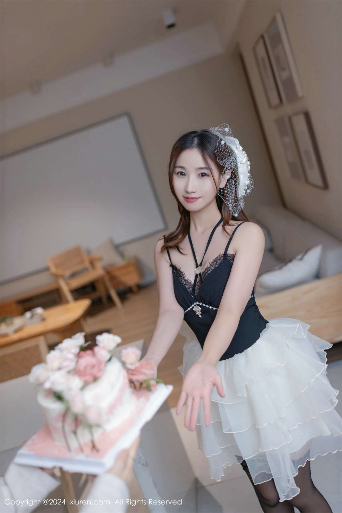 8398 (1).jpg