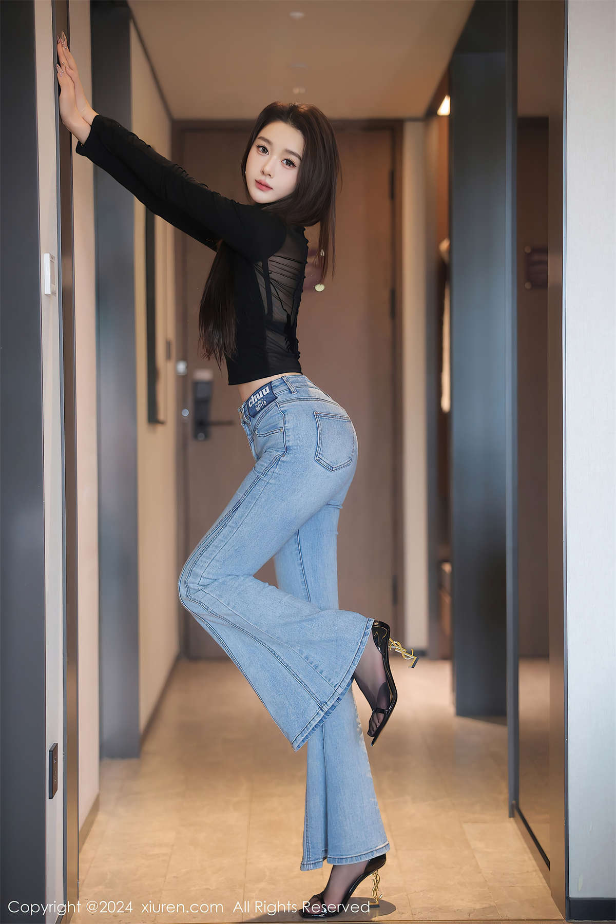9555 (1).jpg